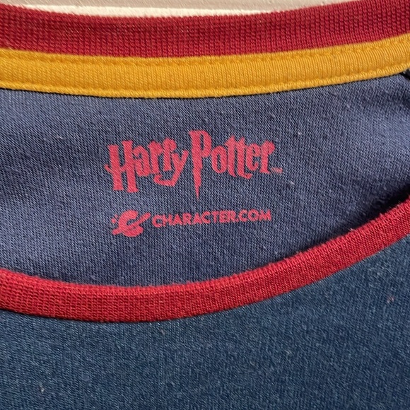 Harry Potter Gryffindor pajama nightwear - Picture 3 of 4
